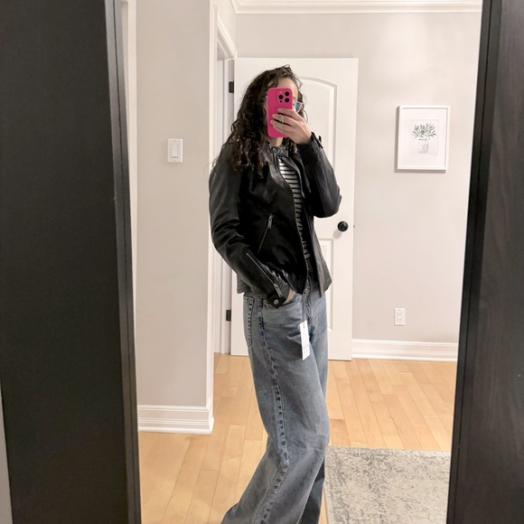 Brand NEW Genuine Leather Coat - Danier - Picture 4 of 16